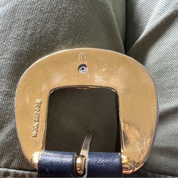 ESCADA St. Michael Collaboration Navy Blue Leather Gold Tone Hardware VTG Belt main image 10